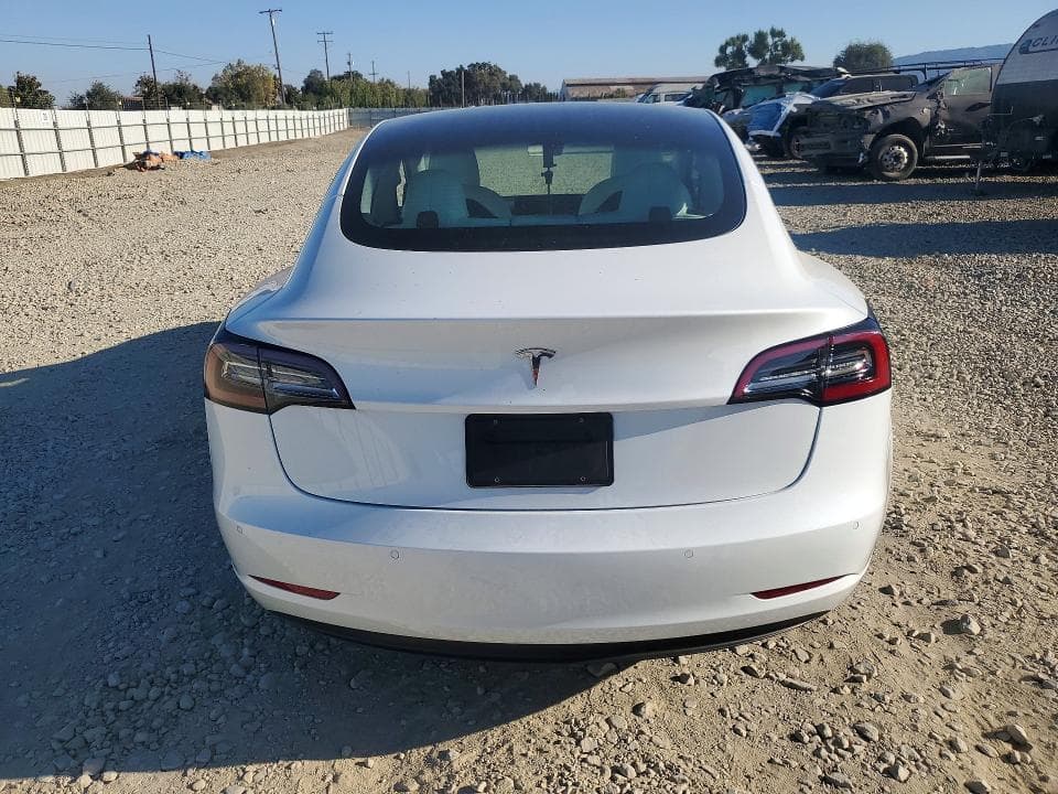 2021 TESLA MODEL 3 6