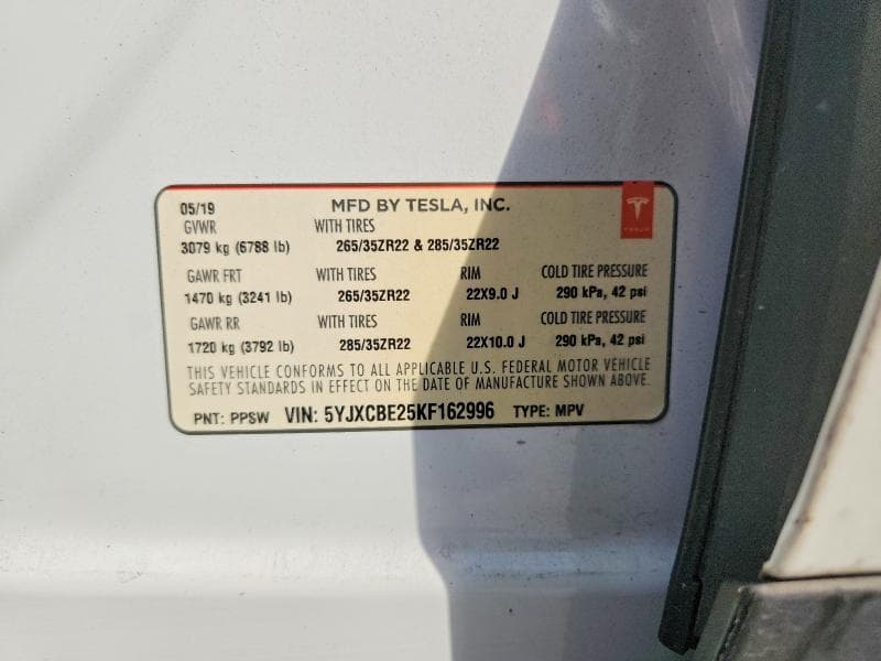 2019 TESLA MODEL X 12