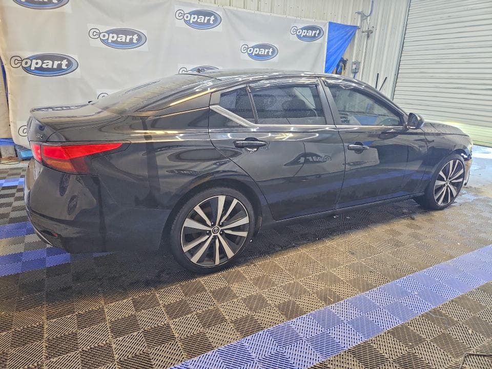 2019 NISSAN ALTIMA SR 3