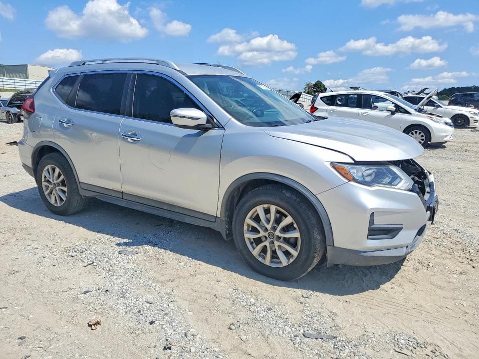 2018 NISSAN ROGUE SV 4