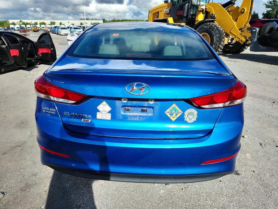 2018 HYUNDAI ELANTRA SE 6