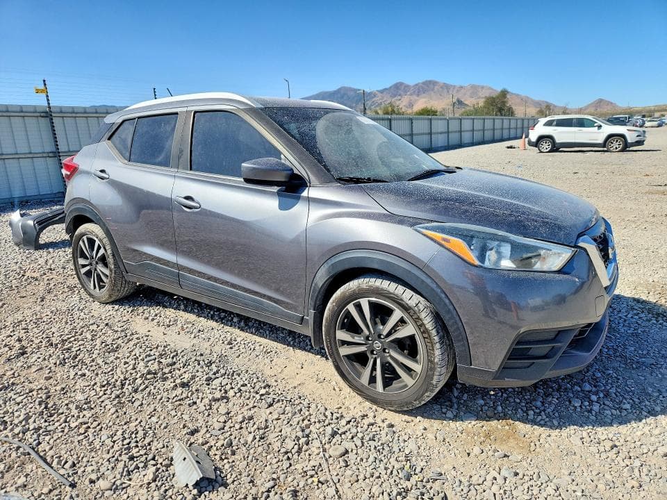 2019 NISSAN KICKS SV 4