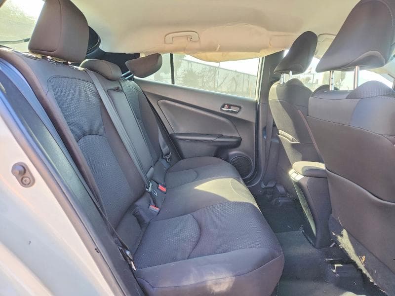 2019 TOYOTA PRIUS LE 10