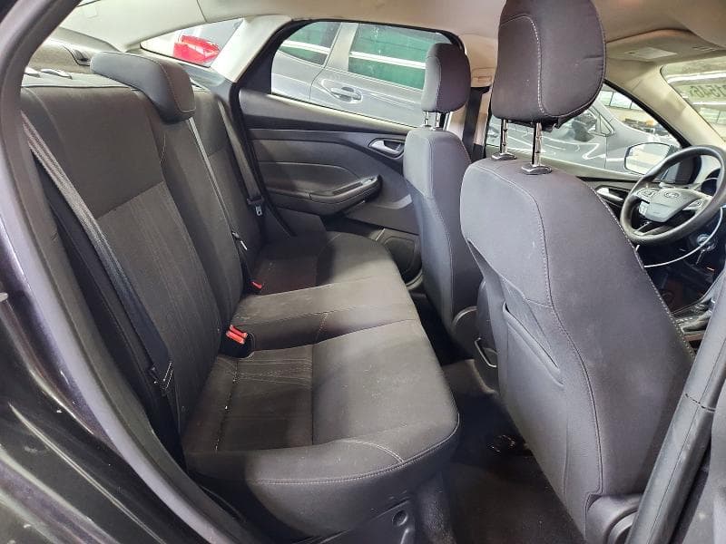 2018 FORD FOCUS SE 10