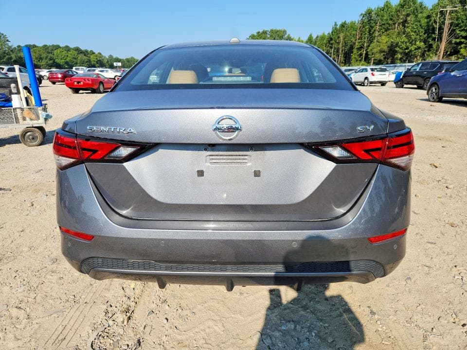2022 NISSAN SENTRA SV 6