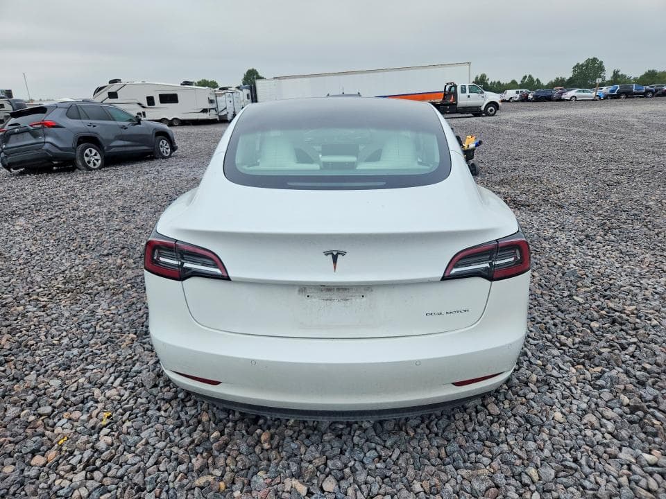 2022 TESLA MODEL 3 6