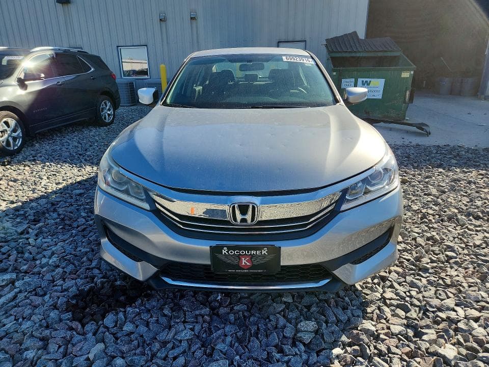 2017 HONDA ACCORD LX 5
