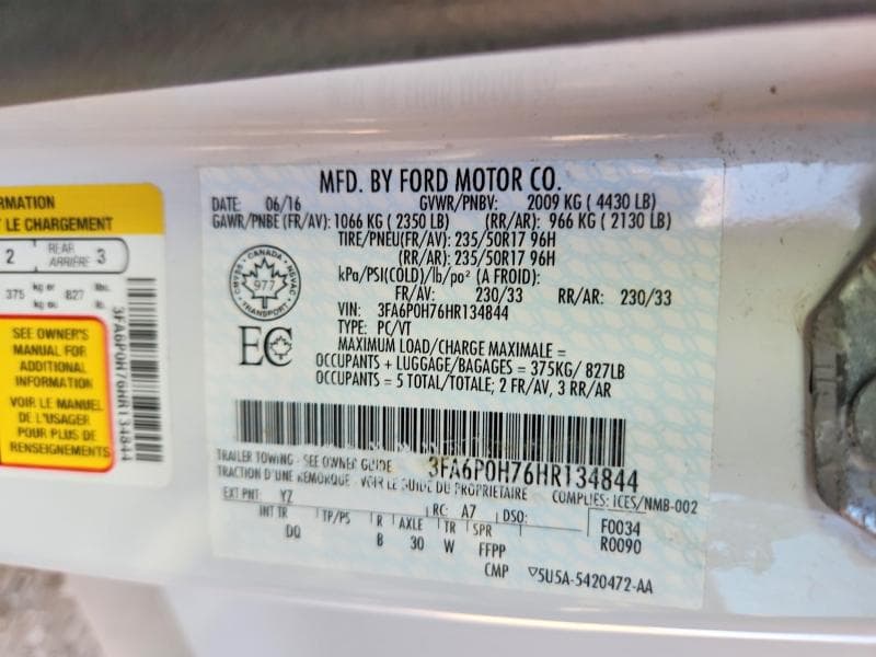 2017 FORD FUSION SE 12
