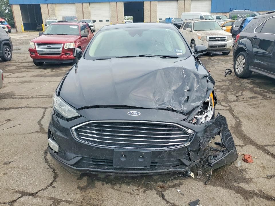 2020 FORD FUSION SE 5