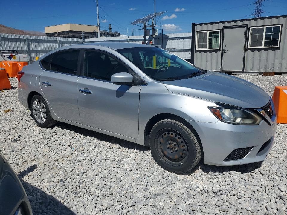 2017 NISSAN SENTRA SV 4