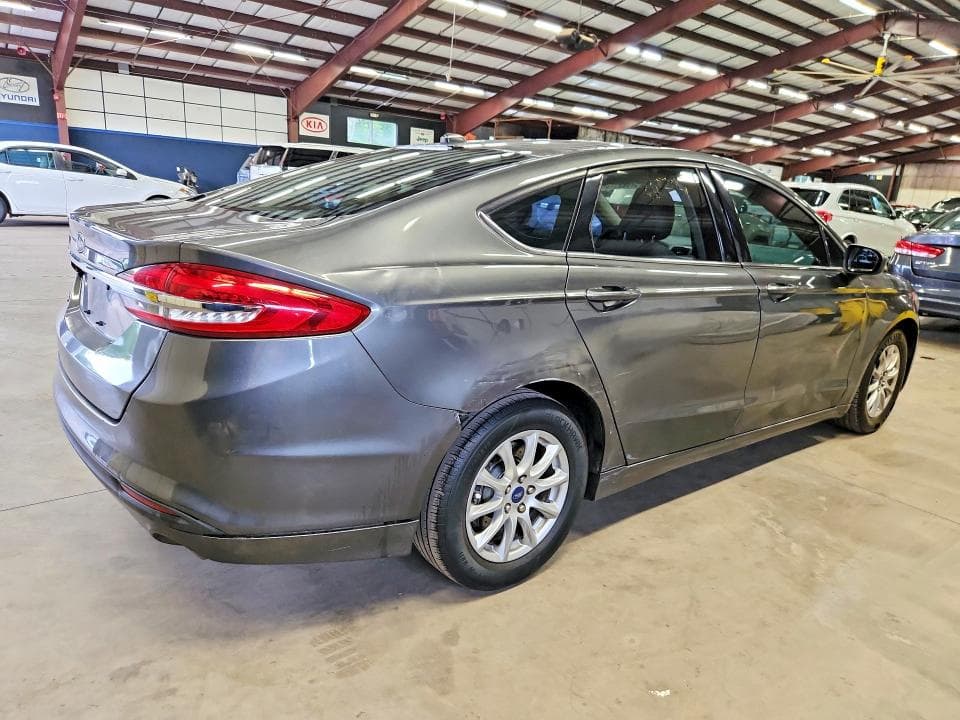 2018 FORD FUSION S 3