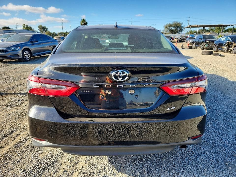 2023 TOYOTA CAMRY LE 6