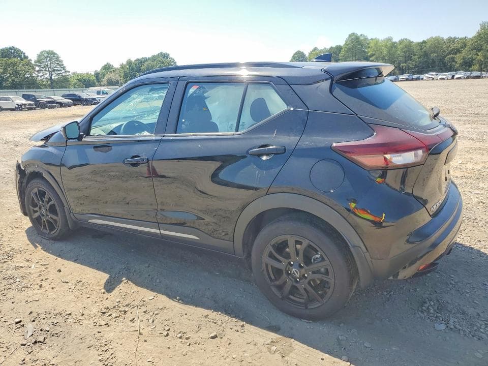 2023 NISSAN KICKS SR 2
