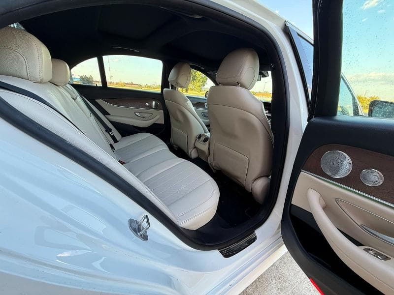2017 MERCEDES-BENZ E 300 4MATIC 6