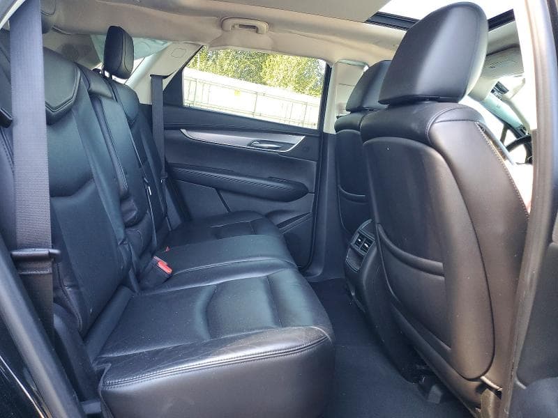 2017 CADILLAC XT5 LUXURY 11