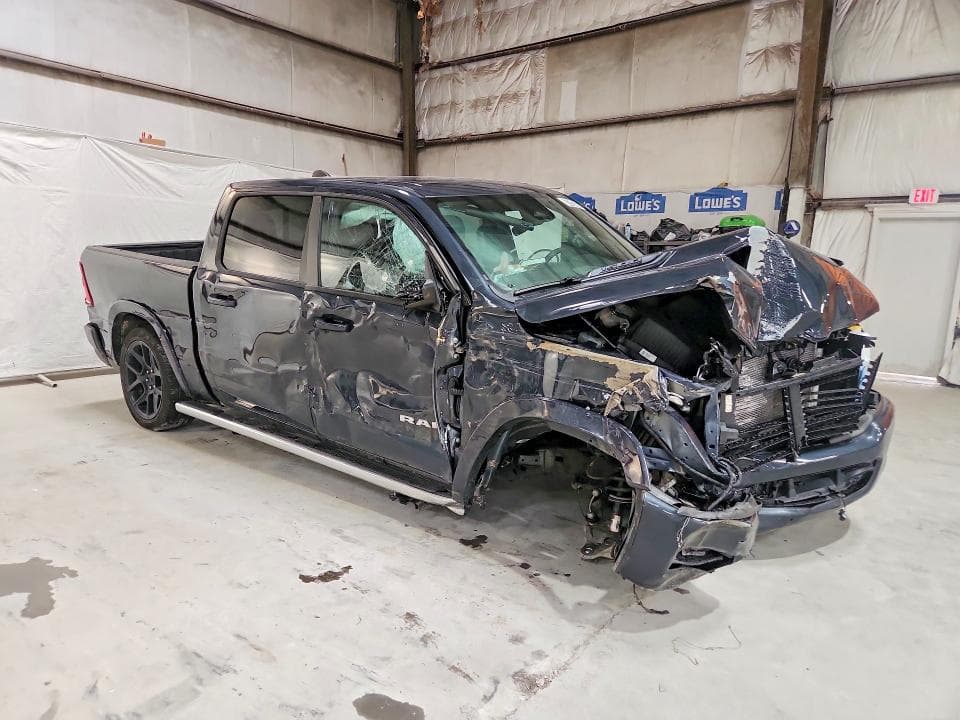 2026 RAM 1500 LARAMIE 4