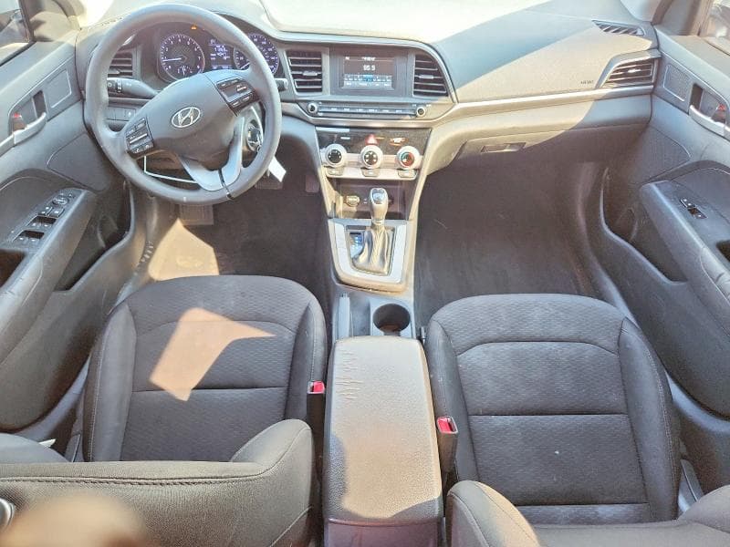 2019 HYUNDAI ELANTRA SE 8