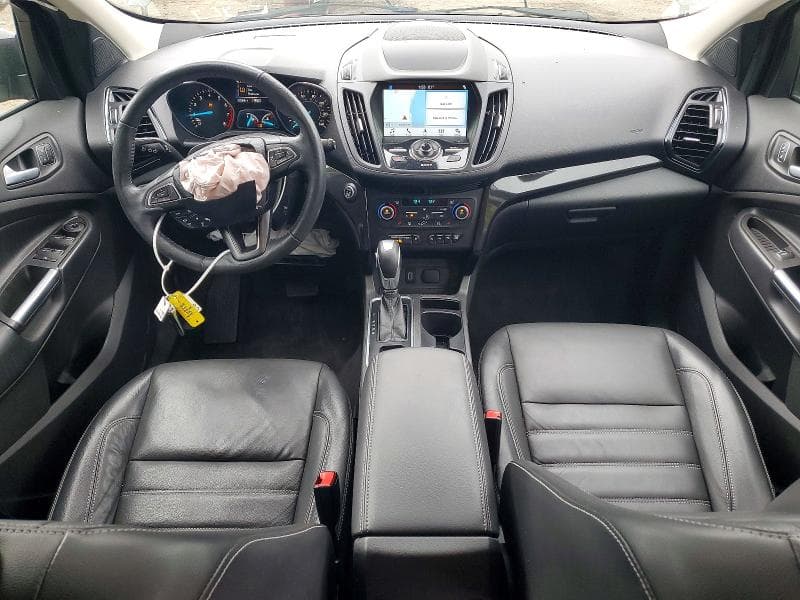 2019 FORD ESCAPE TITANIUM 8