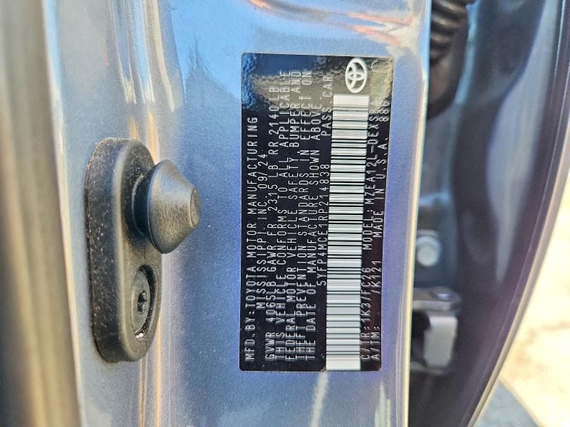 2024 TOYOTA COROLLA SE 12