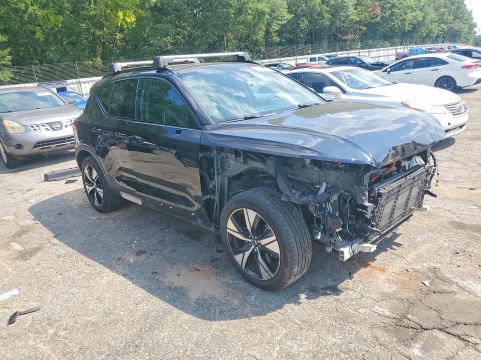 2021 VOLVO XC40 RECHARGE 4