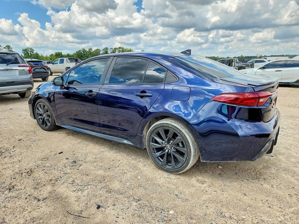 2024 TOYOTA COROLLA SE 2