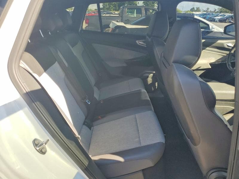 2023 VOLKSWAGEN ID.4 PRO 11