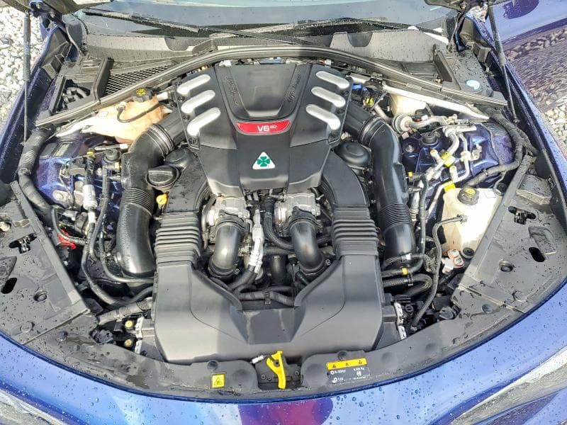 2017 ALFA ROMEO GIULIA QUADRIFOGLIO 11