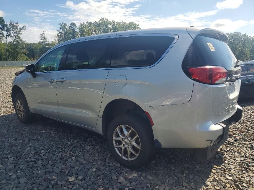 2023 CHRYSLER VOYAGER LX 2