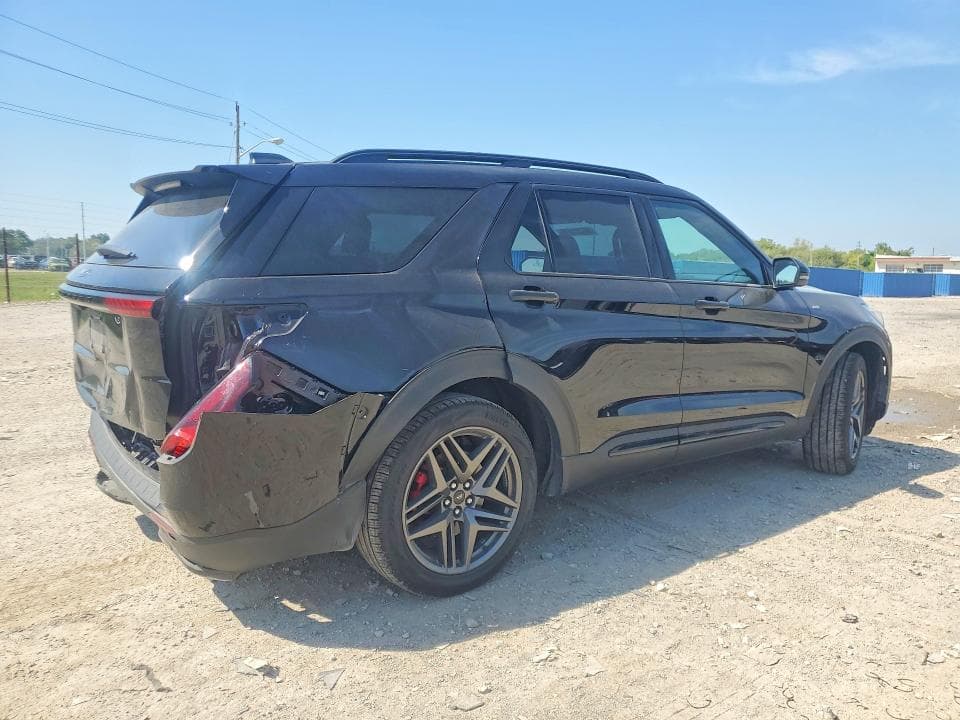 2026 FORD EXPLORER ST-LINE 3