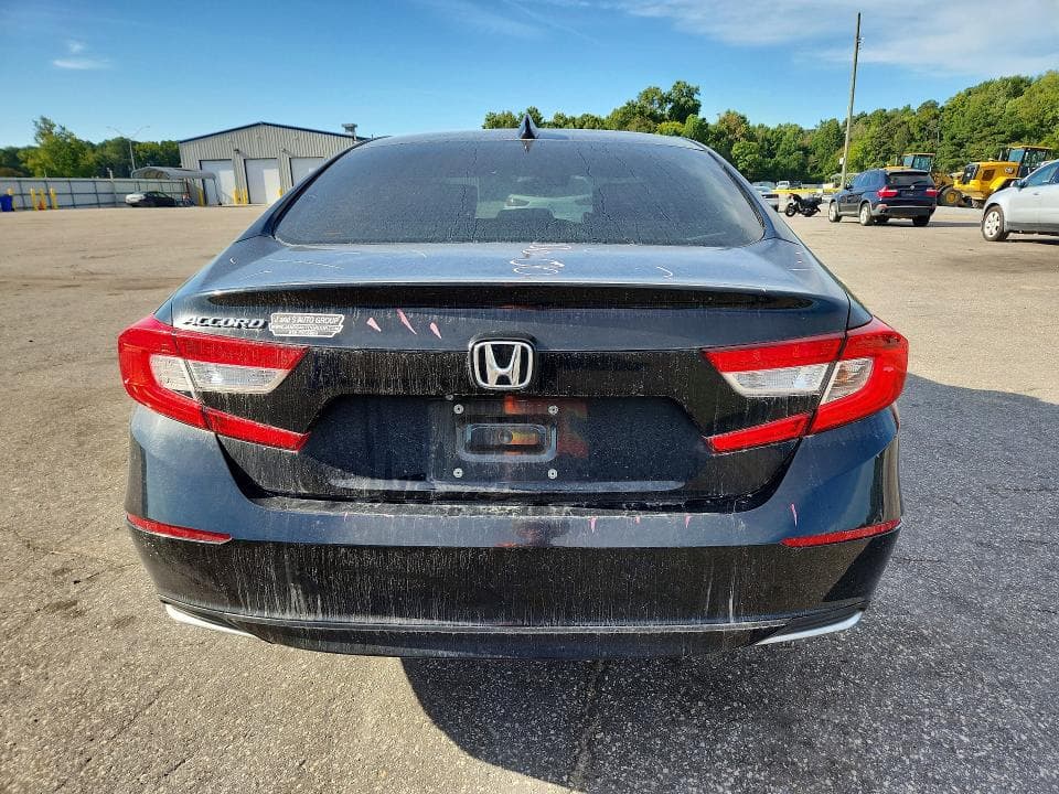 2018 HONDA ACCORD EX 6