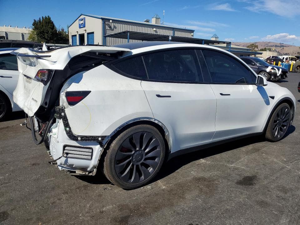 2020 TESLA MODEL Y 3