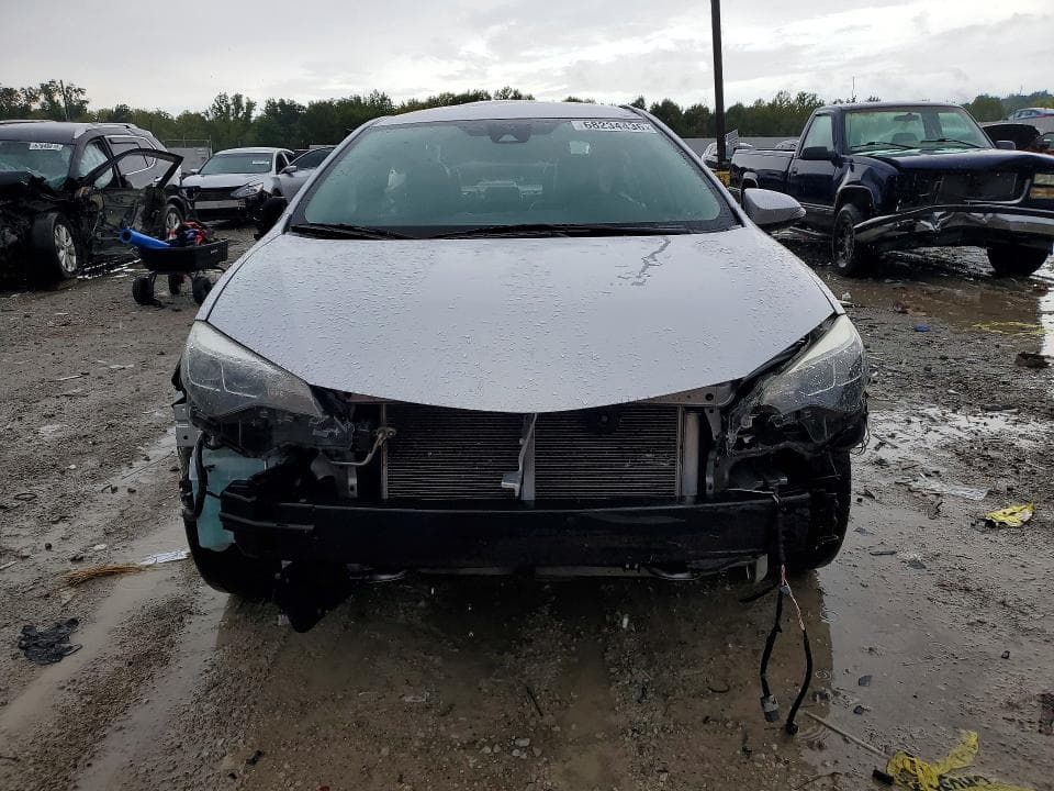 2019 TOYOTA COROLLA SE 5