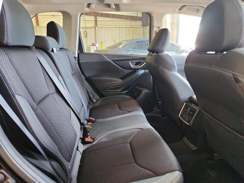 2021 SUBARU FORESTER PREMIUM 11
