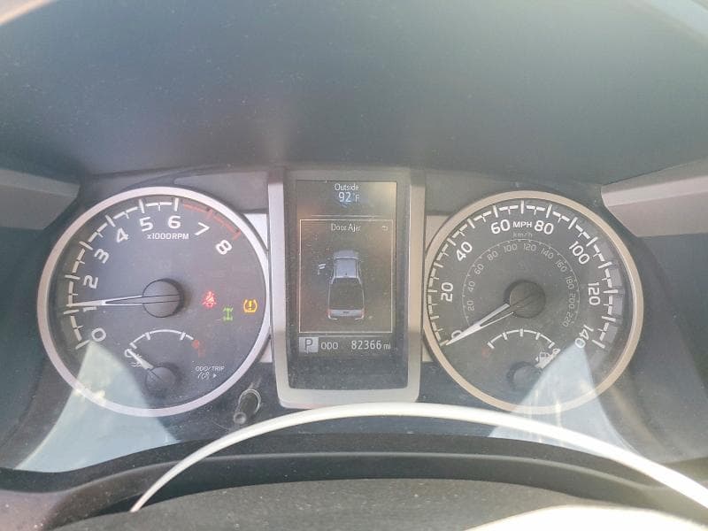2019 TOYOTA TACOMA SR5 V6 9