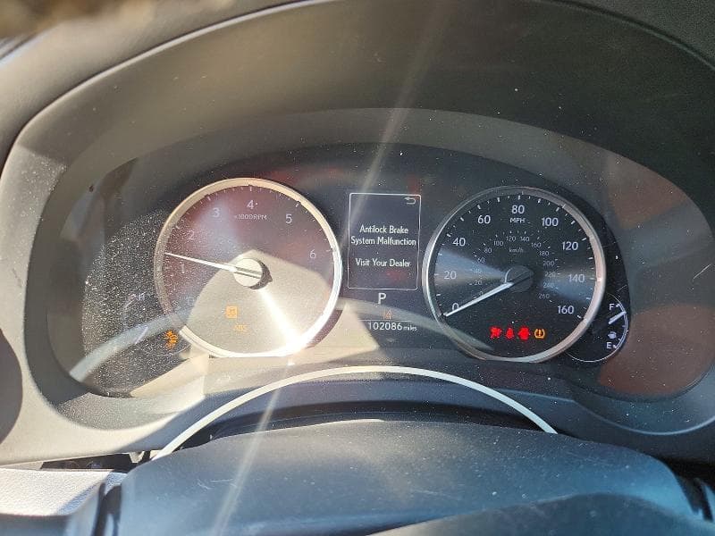 2019 LEXUS IS 300 9