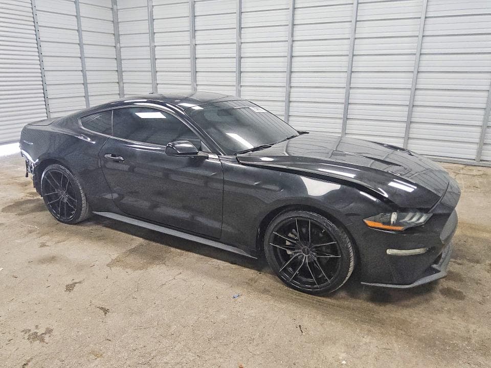 2019 FORD MUSTANG 4