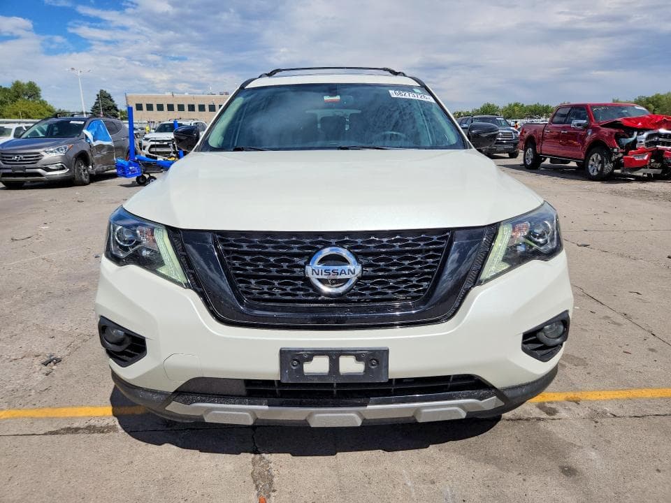 2019 NISSAN PATHFINDER SL 5