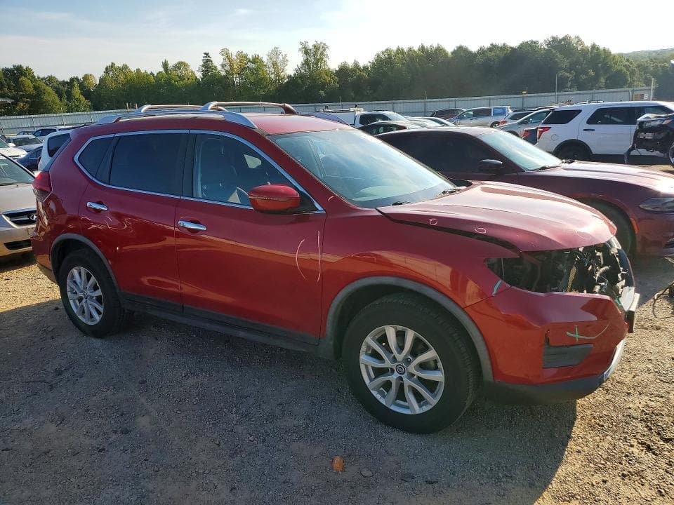 2017 NISSAN ROGUE SV 4