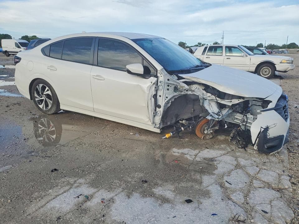 2025 SUBARU LEGACY PREMIUM 4
