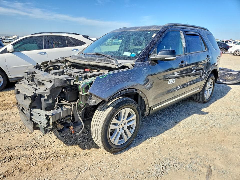 2018 FORD EXPLORER XLT - 1