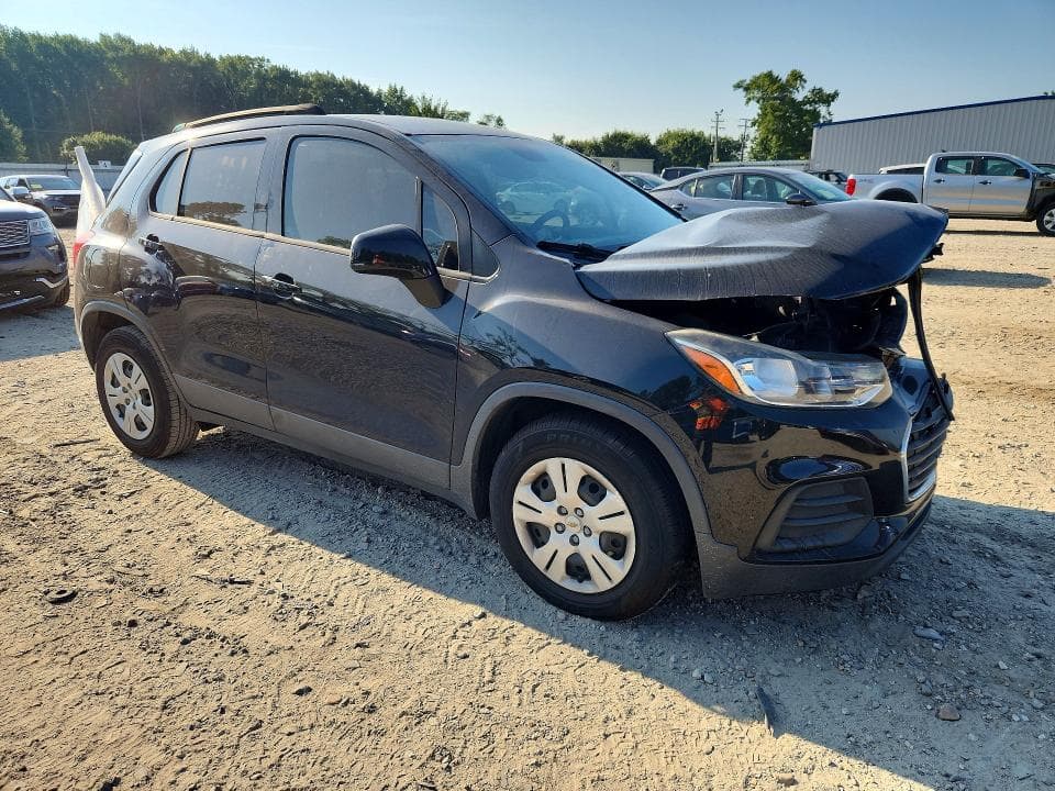 2017 CHEVROLET TRAX LS 4