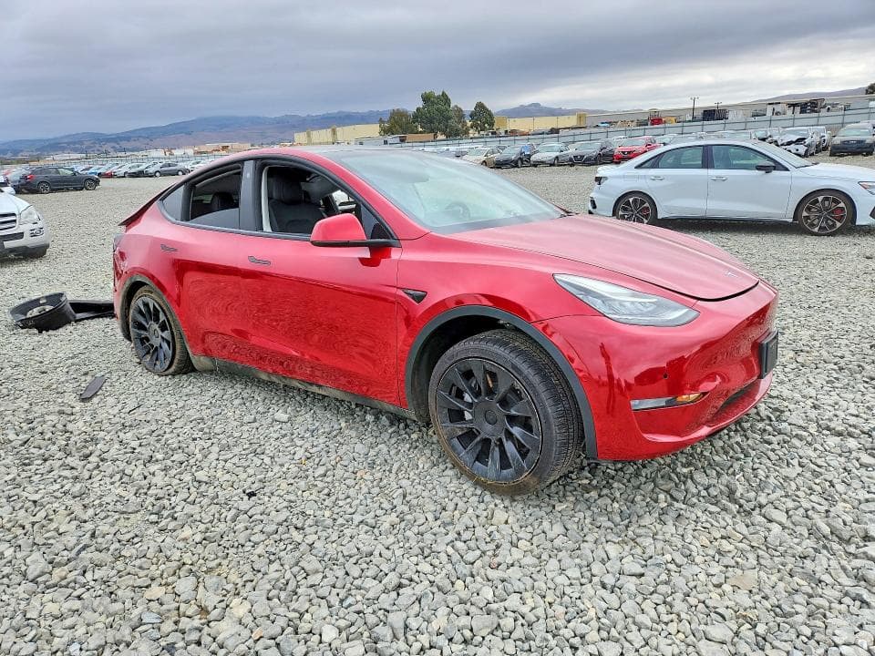 2022 TESLA MODEL Y 4