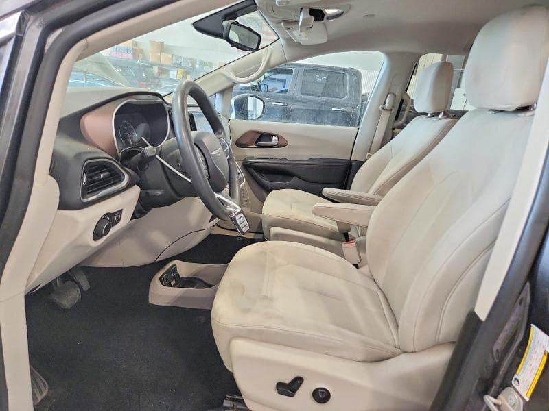 2017 CHRYSLER PACIFICA TOURING 7