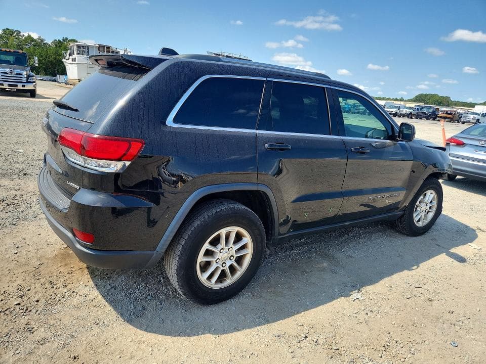 2020 JEEP GRAND CHEROKEE LAREDO 3