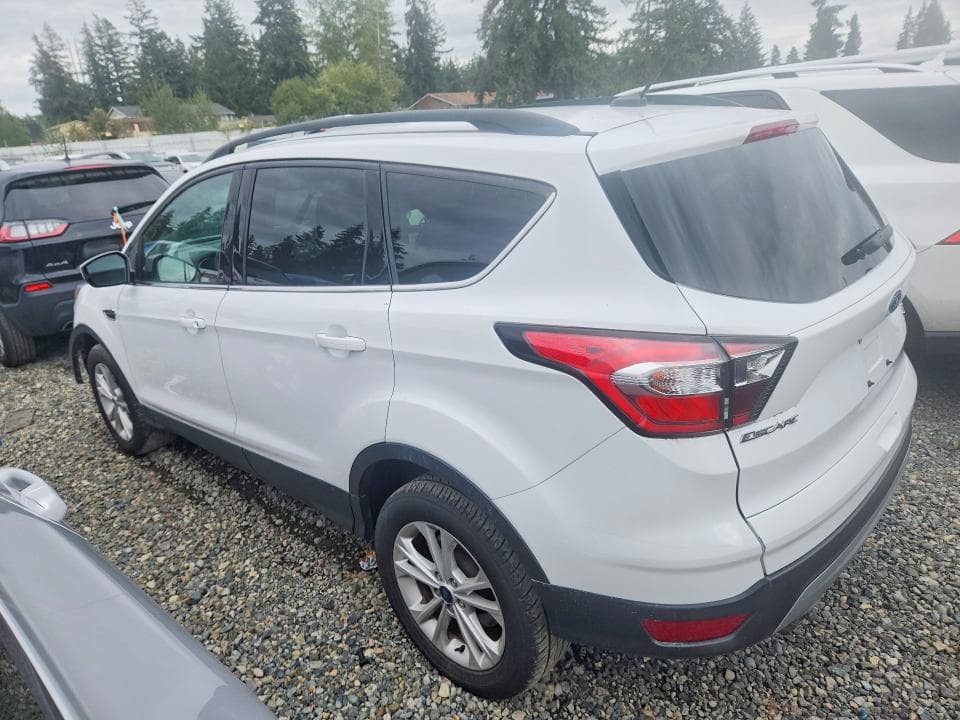 2018 FORD ESCAPE SE 2