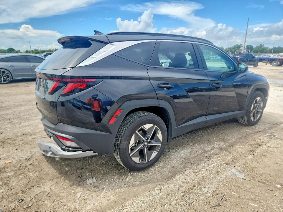 2025 HYUNDAI TUCSON SEL 3