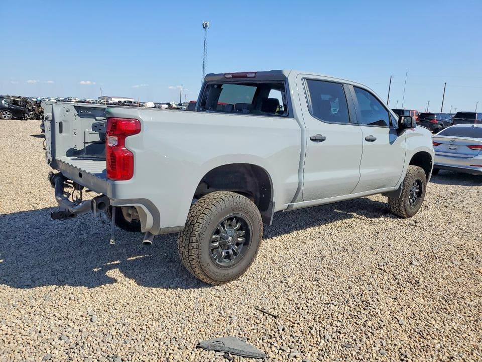 2024 CHEVROLET SILVERADO K1500 3
