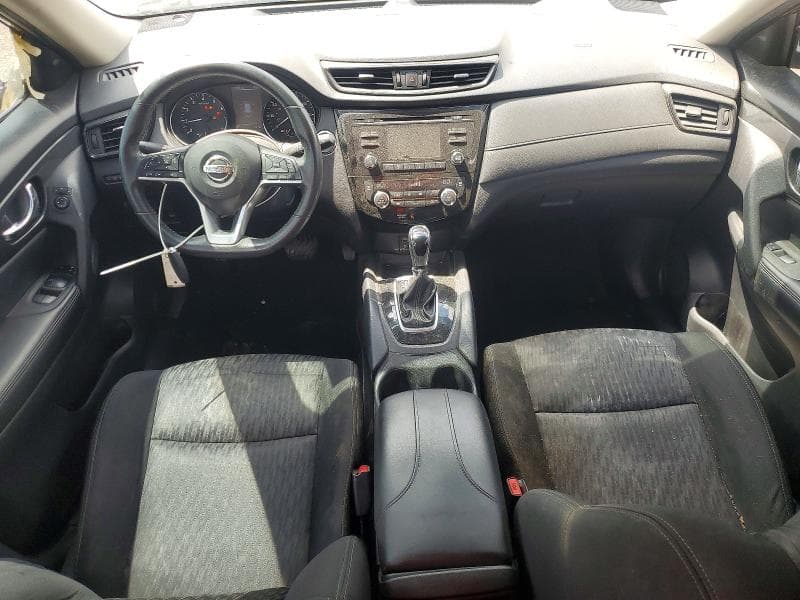 2017 NISSAN ROGUE SV 8