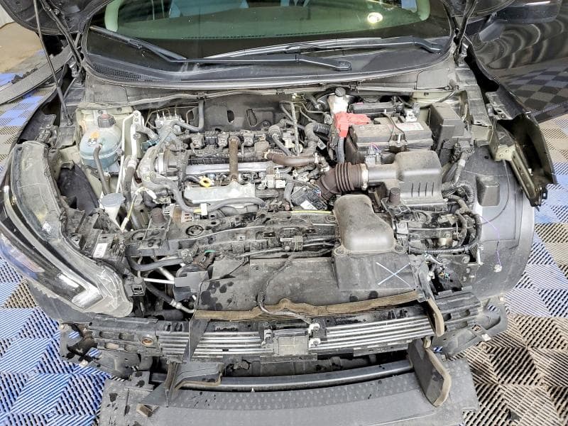 2025 NISSAN VERSA SV 11