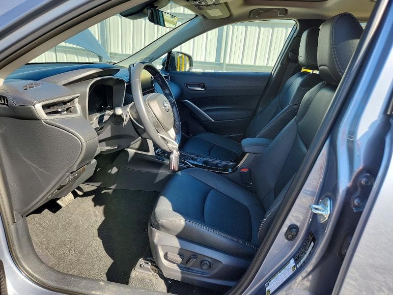 2022 TOYOTA COROLLA CROSS XLE 7